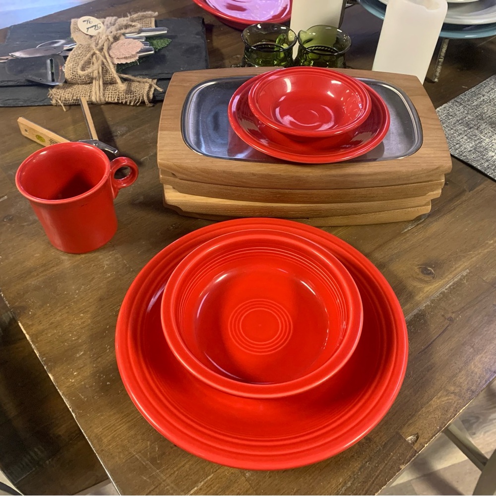 Fiesta Scarlet 5pcs Mountaineer Resort Place setting